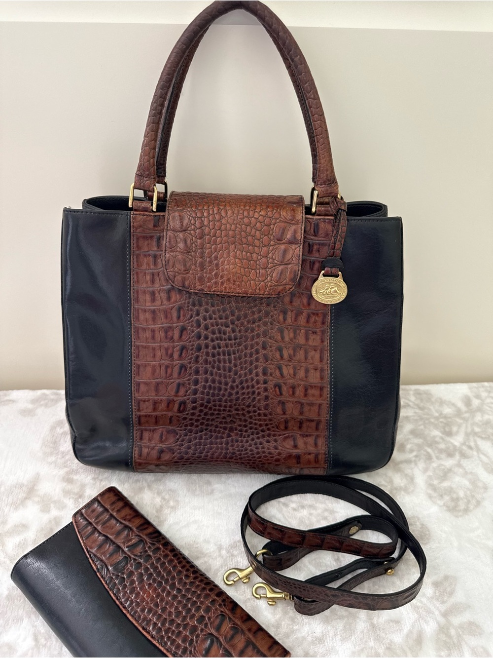 Brahmin Pecan Tuscan Crocodile Melbourne Satchel Black Brown Crossbody